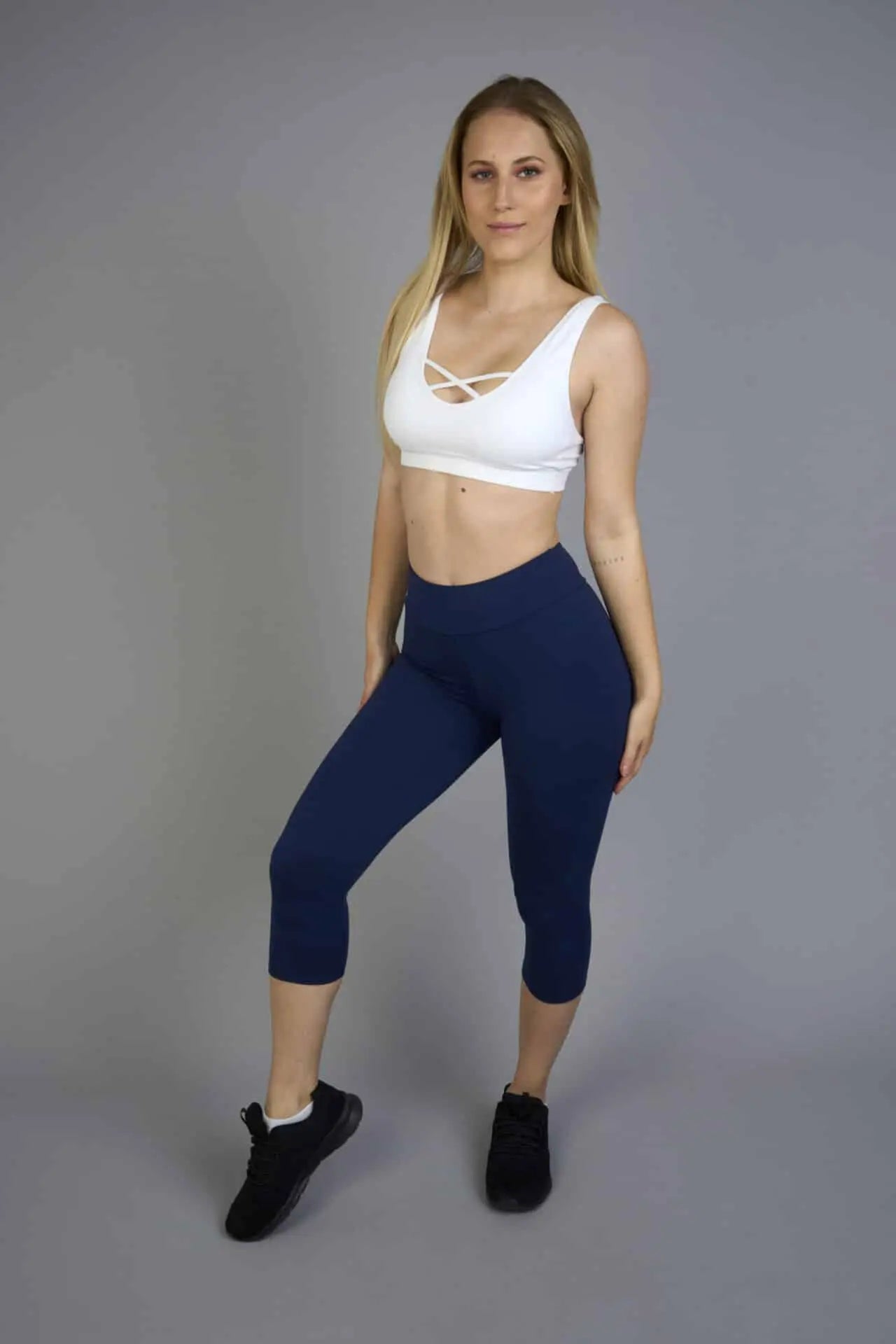 Dámské mléčné hedvábné capri legíny – 303