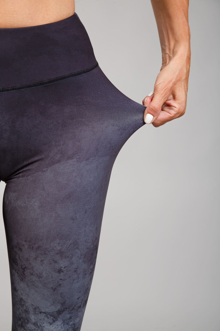 Dámské mléčné hedvábné capri legíny – 339