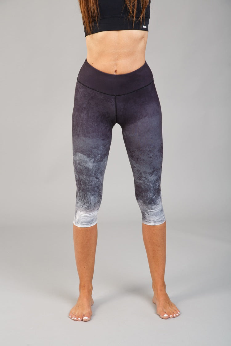 Dámské mléčné hedvábné capri legíny – 339