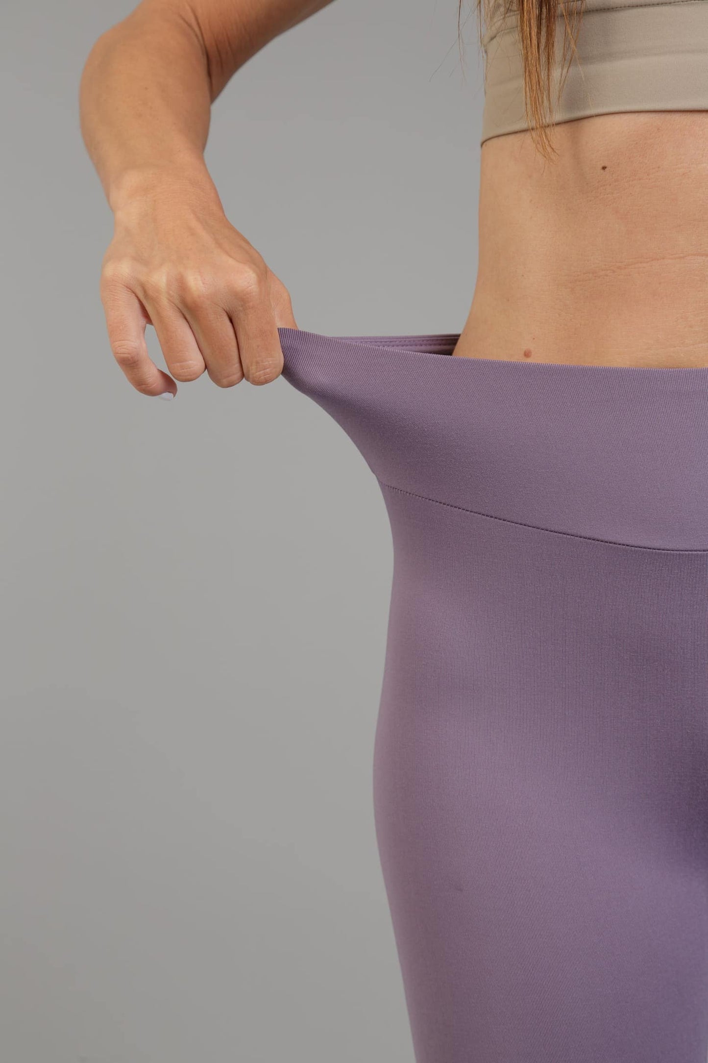 Dámské mléčné hedvábné capri legíny – 321